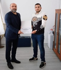Fakültemiz Beden Eğitimi ve Spor Bölümü Öğrencilerinden Azerbaycanlı Rahman GULİYEV'e Teşekkür Belgesi Takdimi