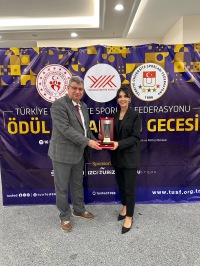 Prof. Dr. Sevde MAVİ VAR Ödülünü Aldı